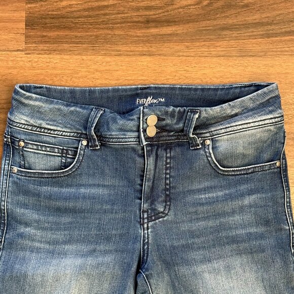 Maurices Jeans Womens 4R Medium Wash Everflex Mid Rise Flare Denim - Picture 2 of 10